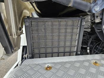 R650 V8 / 6X4 / FULL AIR / PARKING COOLER